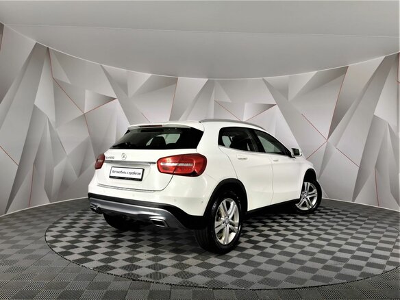 2016 Mercedes-Benz GLA 200 I (X156), серый - вид 1