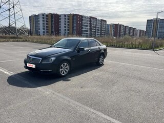 2011 Mercedes-Benz C-Класс 200 III (W204) Рестайлинг, чёрный, 1280000 рублей, вид 1