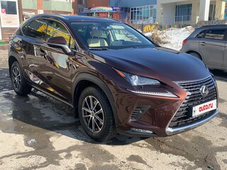 2020 Lexus NX 300 I Рестайлинг, коричневый, 4400000 рублей, вид 4