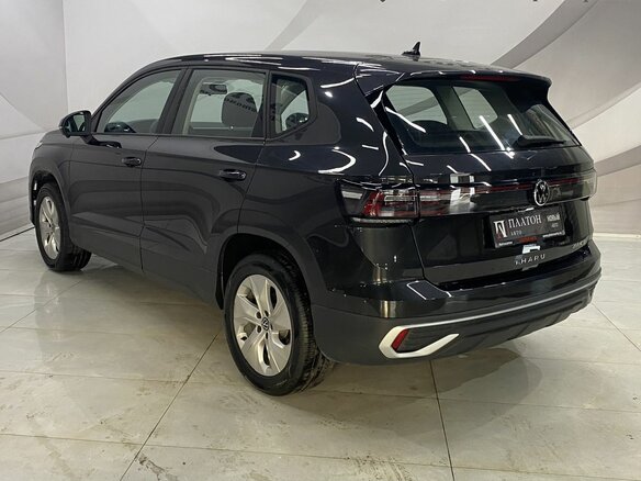 2025 Volkswagen Tharu 300 TSI I Рестайлинг, серый, 3099000 рублей - вид 5