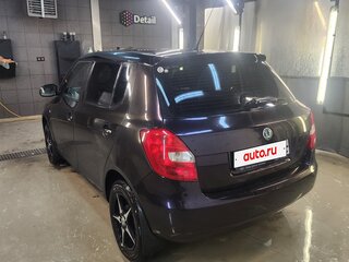 2011 Skoda Fabia II Рестайлинг, красный, 500000 рублей, вид 3