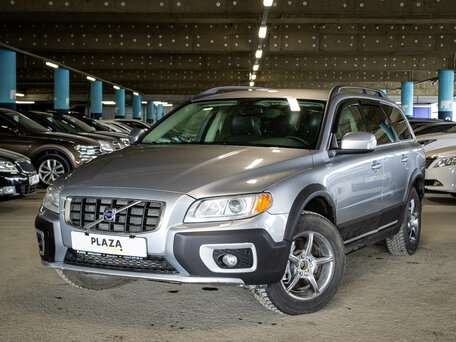 Volvo XC70 II