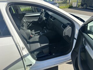 2015 Skoda Octavia III (A7), белый, 1699000 рублей, вид 3