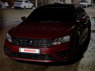 2016 Volkswagen Passat (North America and China) I Рестайлинг, пурпурный, 1730000 рублей, вид 5