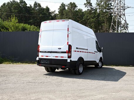 2025 Ford Transit, белый, 4700000 рублей, вид 4