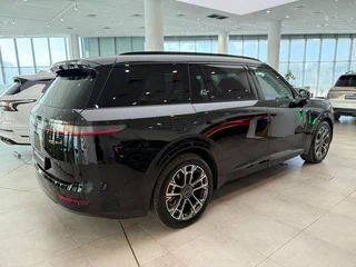 2025 Lynk & Co 900, чёрный, 8500000 рублей, вид 3