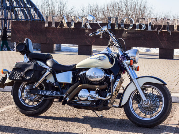 1999 Honda Shadow 400, синий, 400000 рублей - вид 1