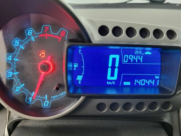 2013 Chevrolet Aveo II, серебристый - вид 14