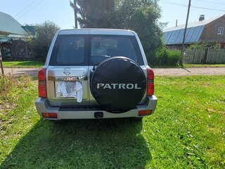 2008 Nissan Patrol V (Y61) Рестайлинг, серебристый, 2000000 рублей, вид 2