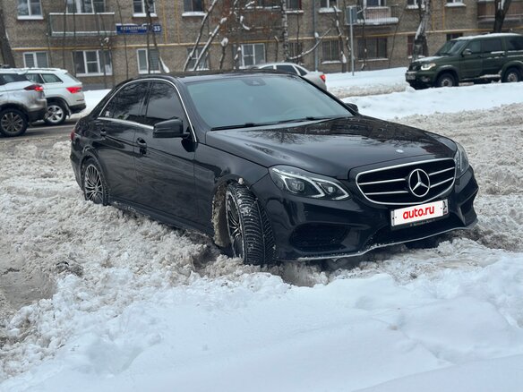 2015 Mercedes-Benz E-Класс 200 IV (W212, S212, C207) Рестайлинг, чёрный, 2050000 рублей - вид 3