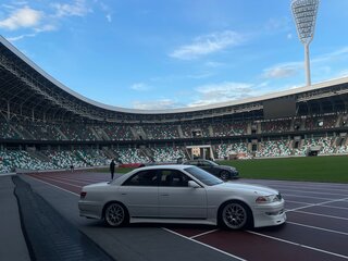 1998 Toyota Mark II VIII (X100), белый, 690000 рублей, вид 3