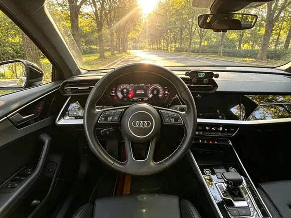 2023 Audi A3 35 TFSI IV (8Y), серебристый - вид 8
