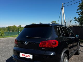 2016 Volkswagen Tiguan AMT I Рестайлинг, чёрный, 1300000 рублей, вид 3