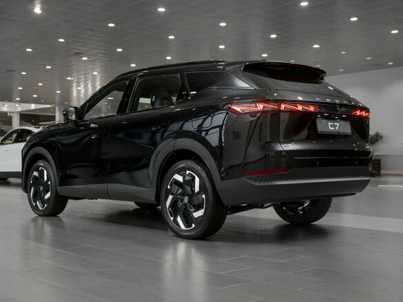2026 Omoda C7, чёрный - вид 6