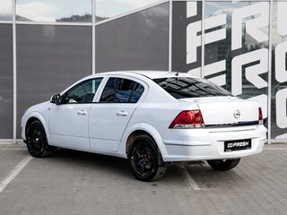 2014 Opel Astra H Рестайлинг, белый, 600000 рублей, вид 2