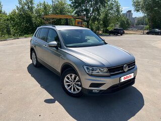 2019 Volkswagen Tiguan II, серебристый, 2380000 рублей, вид 5