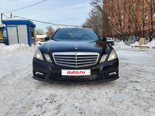 2010 Mercedes-Benz E-Класс 200 5G-Tronic IV (W212, S212, C207), чёрный, 1700000 рублей, вид 2
