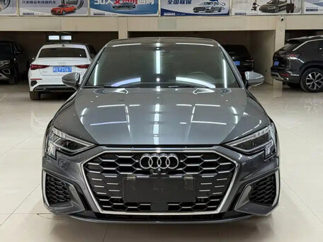 2023 Audi A3 35 TFSI Long IV (8Y), серый, 2140000 рублей, вид 2