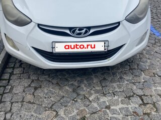 2014 Hyundai Elantra V (MD) Рестайлинг, белый, 900000 рублей, вид 1