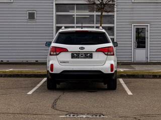 2019 Kia Sorento II Рестайлинг, белый, 1832000 рублей, вид 5