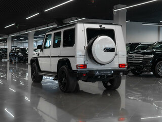 2016 Mercedes-Benz G-Класс AMG 63 AMG I (W463) Рестайлинг 3, белый, 5600000 рублей, вид 5