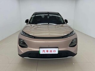2026 Changan Qiyuan Q05 51.9 kWh II, серебристый, 2117034 рублей, вид 2