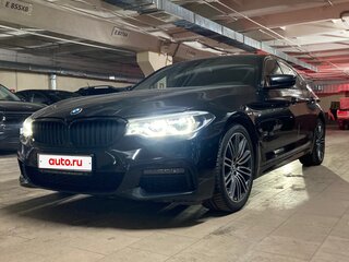 2018 BMW 5 серии 530i xDrive VII (G30/G31/G38), чёрный, 3850000 рублей, вид 3