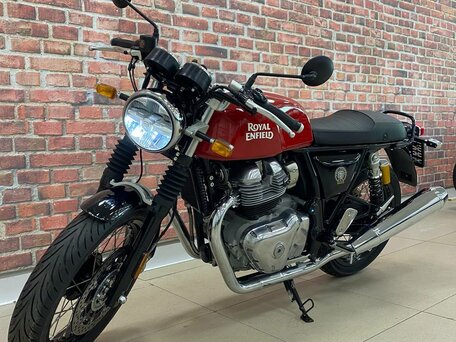 2025 Royal Enfield Continental GT, красный, 727000 рублей, вид 2
