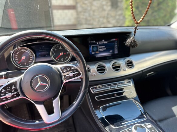 2020 Mercedes-Benz E-Класс 200 d V (W213, S213, C238), чёрный, 2100000 рублей - вид 6
