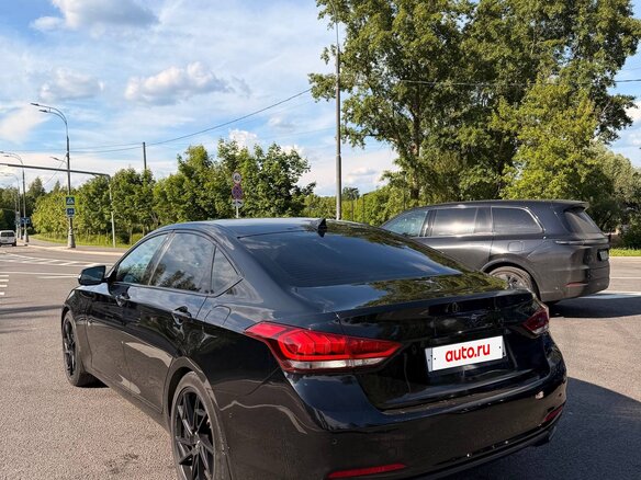 2016 Hyundai Genesis II, чёрный, 2100000 рублей - вид 3