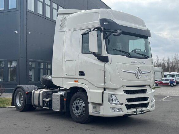 2024 Dongfeng GX, белый, 8800000 рублей - вид 2