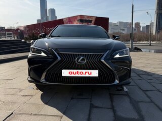 2020 Lexus ES 200 VII, чёрный, 3290000 рублей, вид 3