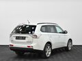 2013 Mitsubishi Outlander III, белый - вид 3