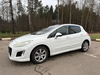 2011 Peugeot 308 I Рестайлинг, белый, 600000 рублей, вид 3