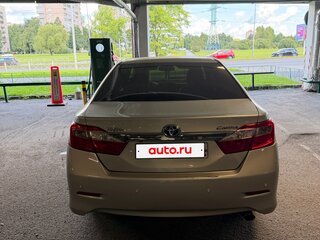 2012 Toyota Camry VII (XV50), серебристый, 1200000 рублей, вид 3