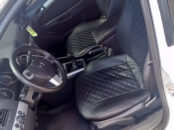 2012 Opel Astra J Рестайлинг, белый, 600000 рублей - вид 5