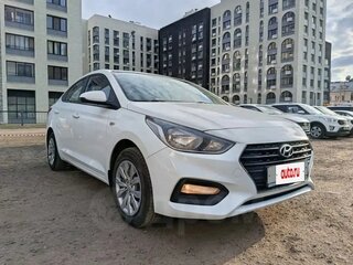 2019 Hyundai Solaris II, белый, 890000 рублей, вид 4