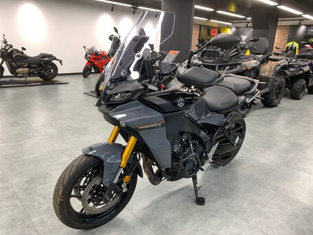 2023 Yamaha Tracer 9, серый, 1600000 рублей, вид 3