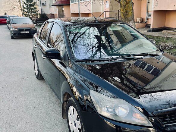 2011 Ford Focus II Рестайлинг, чёрный, 670000 рублей - вид 6