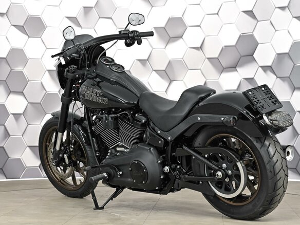 2020 Harley-Davidson Low Rider, чёрный, 1649000 рублей - вид 7
