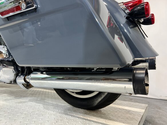 2012 Harley-Davidson Road Glide, серебристый, 760000 рублей - вид 26