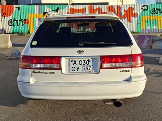 2000 Toyota Mark II Qualis VIII (X100), белый, 460000 рублей, вид 3