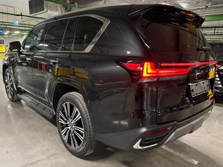 2025 Lexus LX 700h IV, чёрный, 19700000 рублей, вид 4