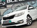 2015 Kia Rio III Рестайлинг, белый - вид 9