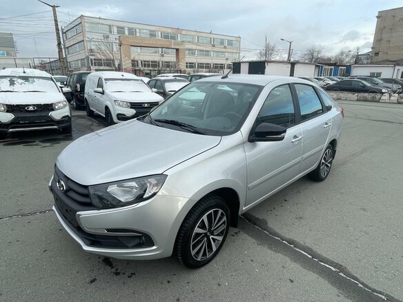 2026 Lada (ВАЗ) Granta I Рестайлинг, серебристый - вид 10