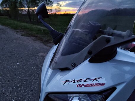 2010 Yamaha FZ1, белый, 550000 рублей, вид 4