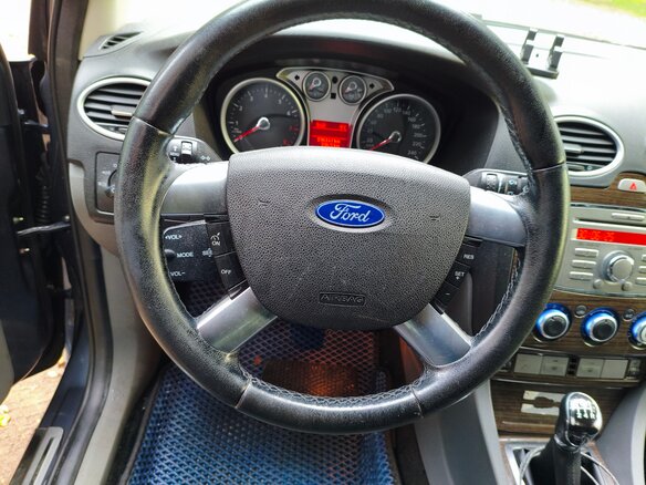 2008 Ford Focus II Рестайлинг, серый, 500000 рублей - вид 6