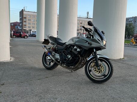 2007 Honda CB 400 Super Four, серый, 430000 рублей, вид 4