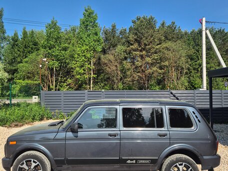 2019 Lada (ВАЗ) 2131 (4x4) Urban I Рестайлинг (2020), серый, 700000 рублей, вид 5