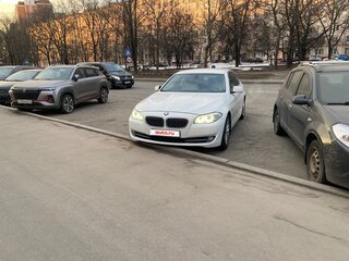 2011 BMW 5 серии 523i VI (F10/F11/F07), белый, 1300000 рублей, вид 1